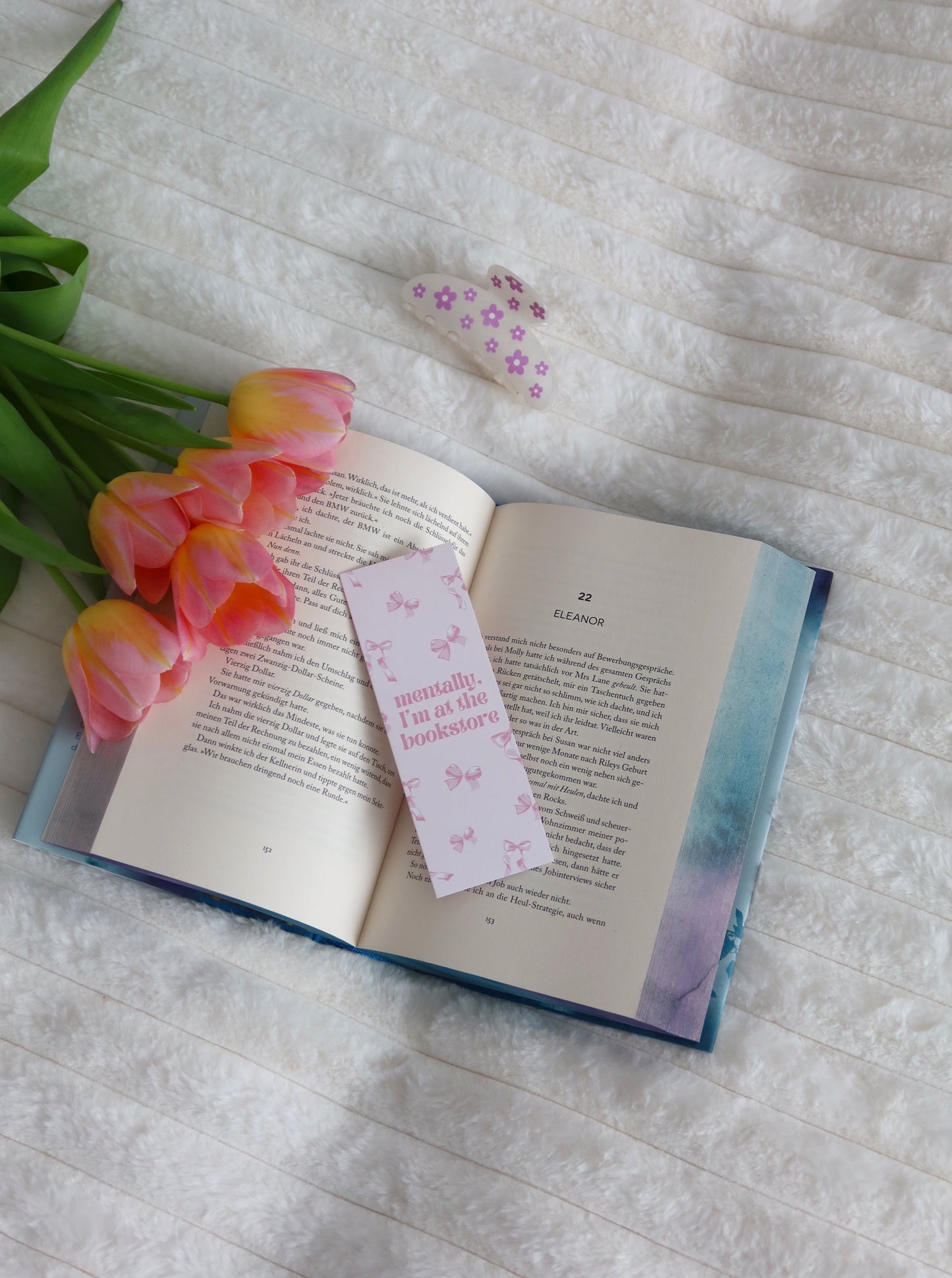 Lesezeichen mit pinken Schleifen "mentally, I'm at the bookstore"