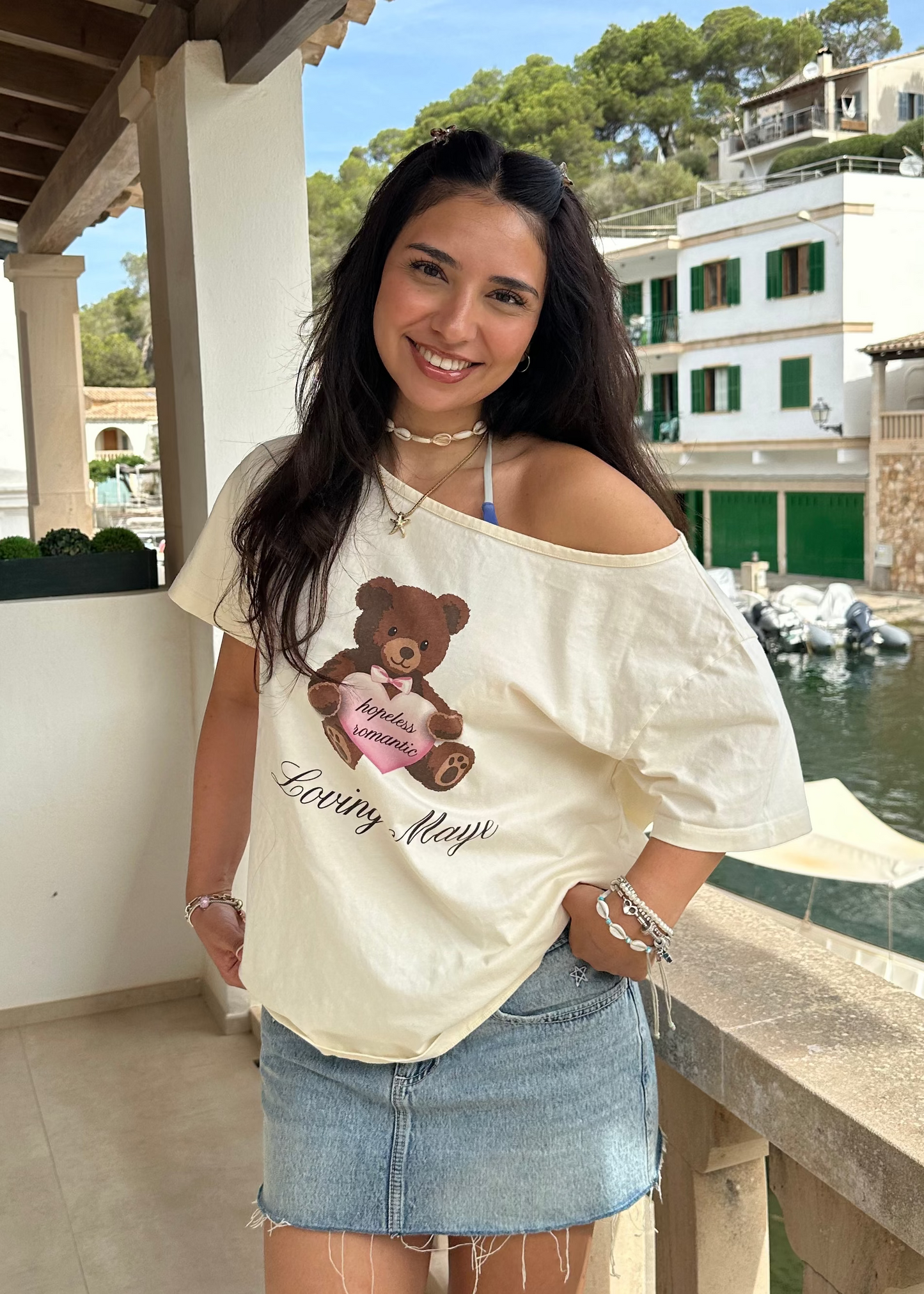 Kurzärmeliges Off-Shoulder-Shirt (Teddy Hopeless Romantic)